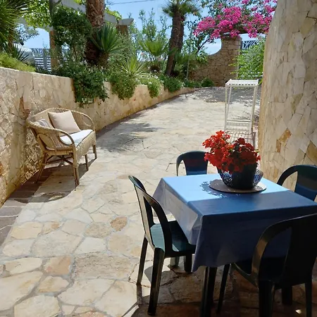 Seminterrato Salento * أليستي